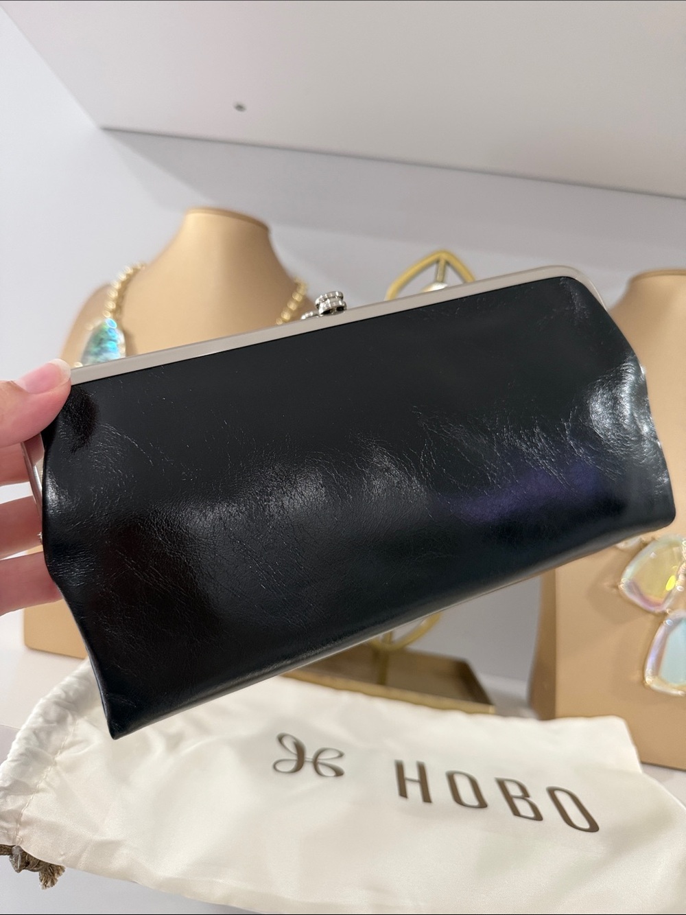Hobo Lauren Clutch Wallet - New - Picture 12 of 16